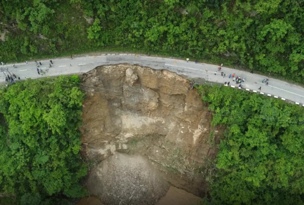 Prithvi Highway and Major Roads Across Bagmati Province Blocked by Landslides and Floods