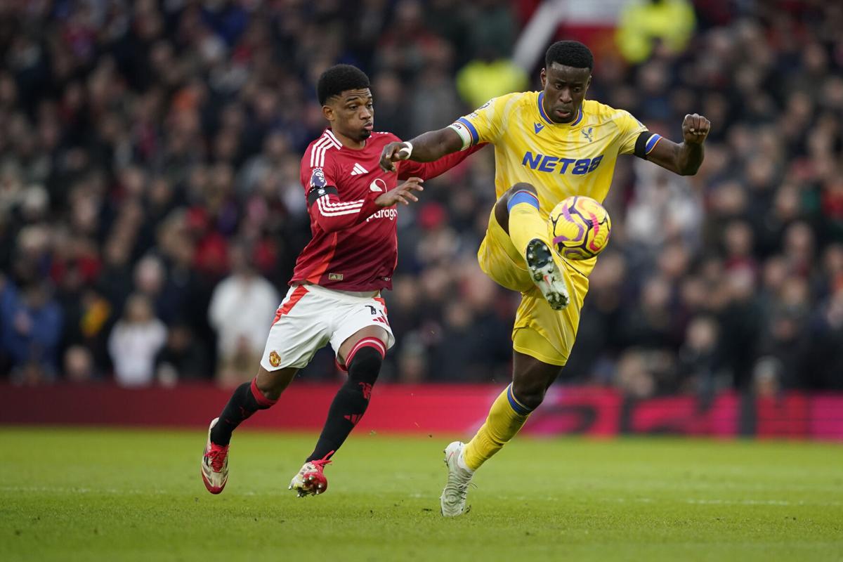 Mateta’s brace aids Palace in inflicting further misery on Man Utd